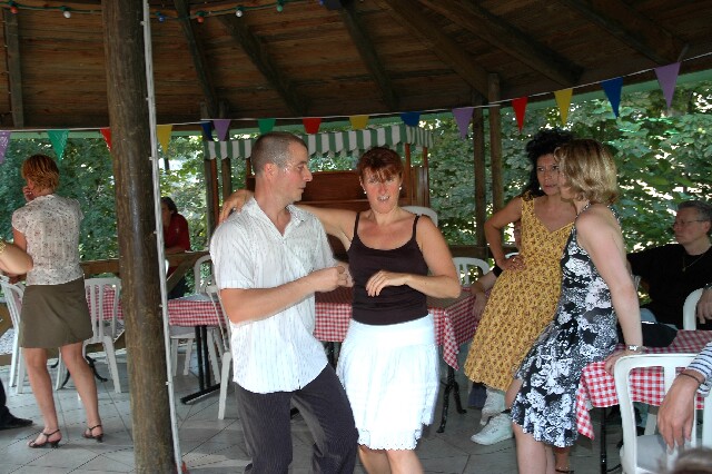 min 2006 08 06 guinguette mp 099